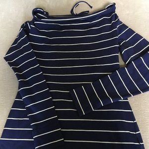 Women's long sleeve top